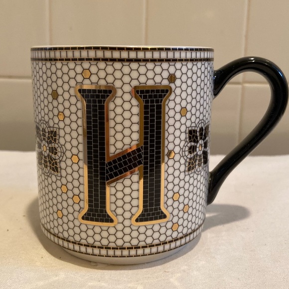 Tiled Margot Monogram Mug